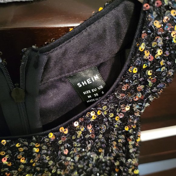 Asymmetrical Hem Sequin Halter Dress - Picture 4 of 7